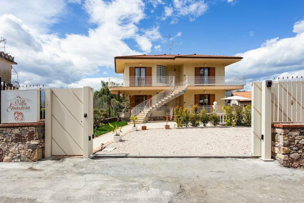 Villa Graziosa Trappitello Buitenkant foto